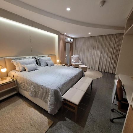 Lindoya Hotel Catalão Eksteriør billede