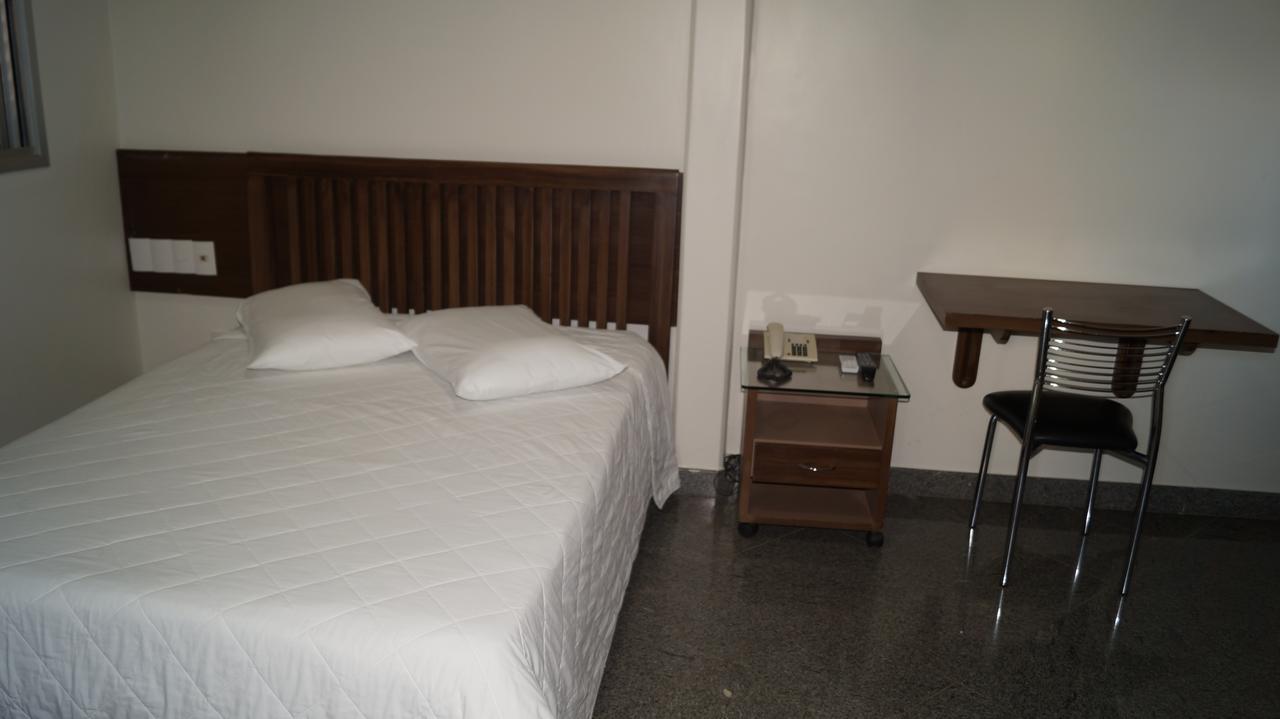 Lindoya Hotel Catalão Eksteriør billede