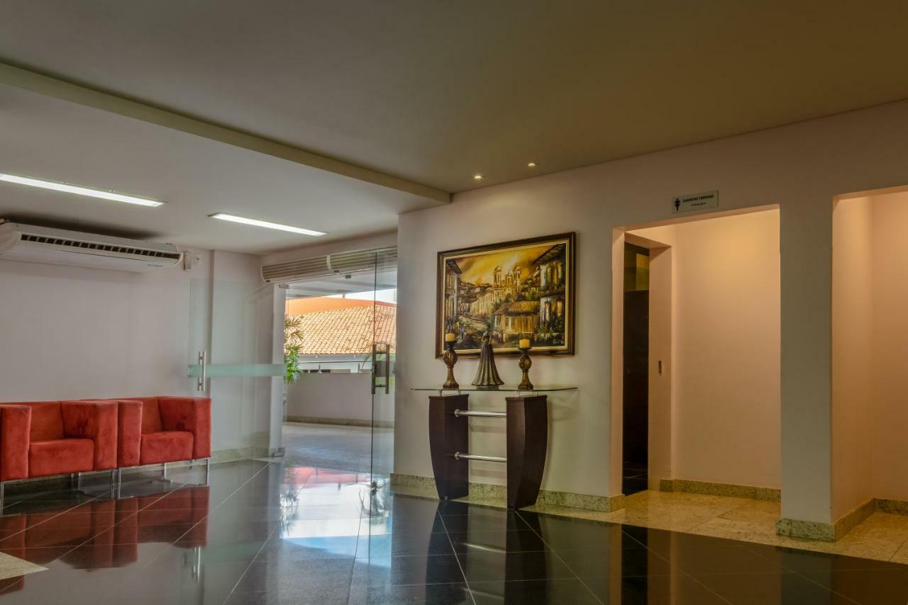 Lindoya Hotel Catalão Eksteriør billede
